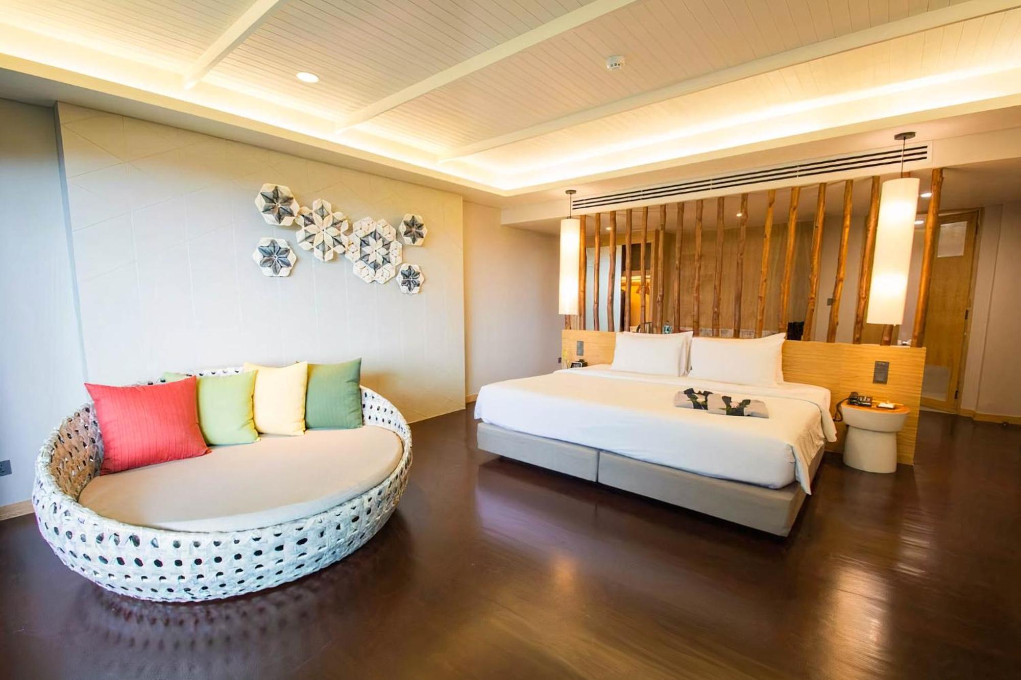Andaman Cannacia Resort & Spa - Sha Extra Plus Kata-part Kültér fotó Deluxe Ocean View