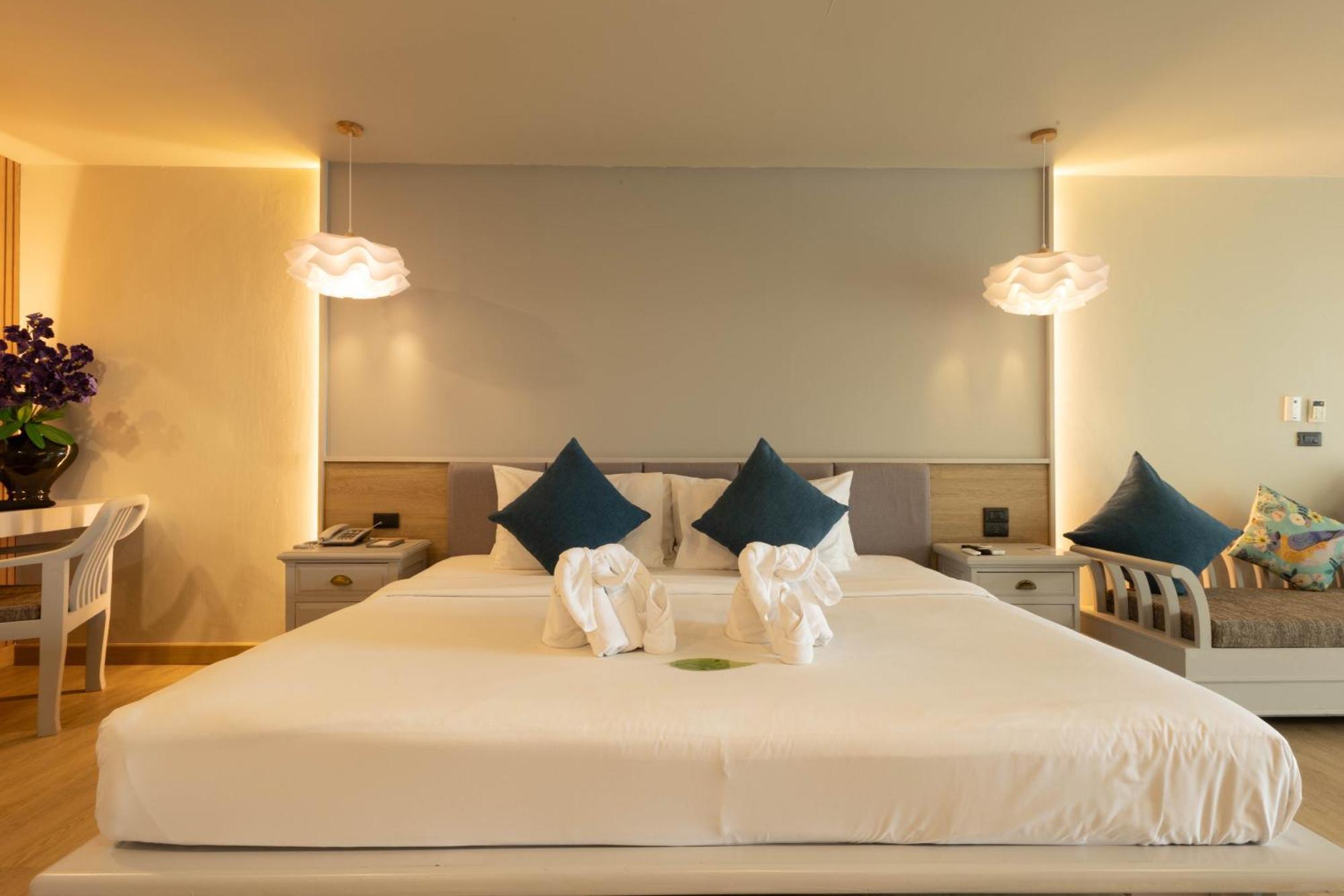Andaman Cannacia Resort & Spa - Sha Extra Plus Kata-part Kültér fotó