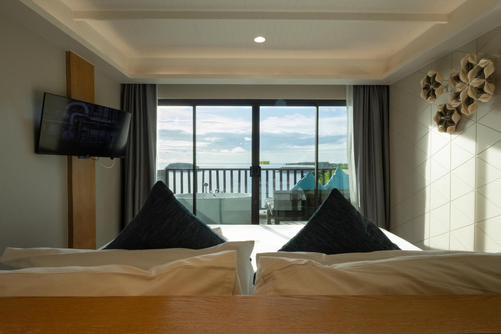 Andaman Cannacia Resort & Spa - Sha Extra Plus Kata-part Kültér fotó